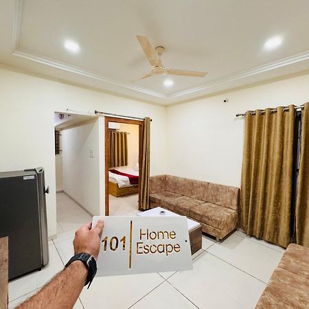 Home Escape 1Bhk Apartment Near Bombay Hospital Indore Buitenkant foto