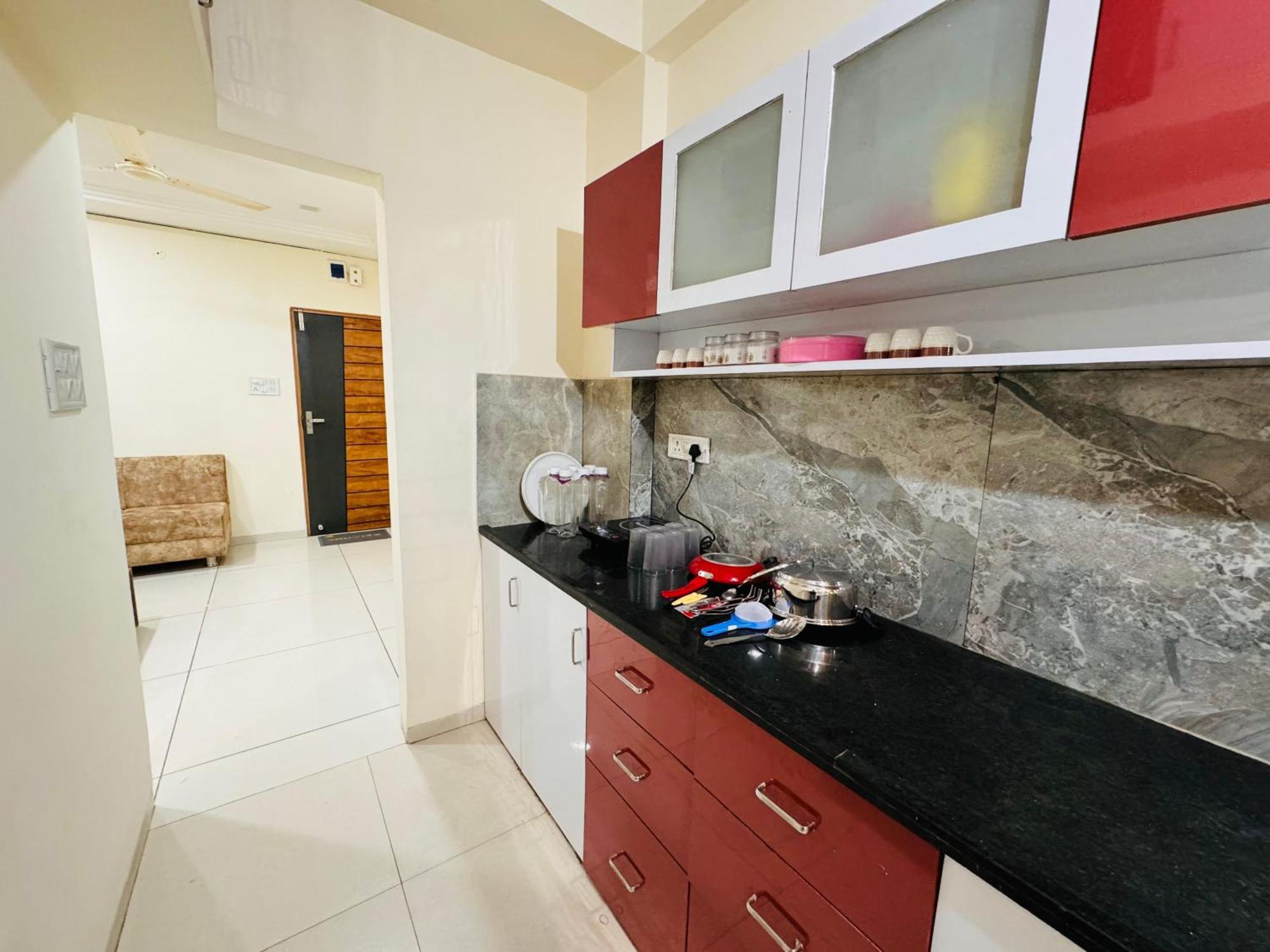 Home Escape 1Bhk Apartment Near Bombay Hospital Indore Buitenkant foto